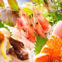 (Assorted sashimi) Sashimi made with natural tuna