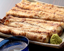 Grilled eel without seasoning