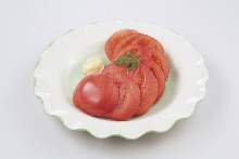 Sliced tomatoes