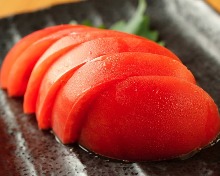 Sliced tomatoes