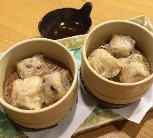 Steamed crab dumplings