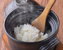 Kamataki Gohan (rice in a metal pot)