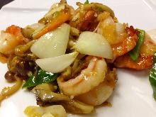 Stir-fried shrimp with XO sauce