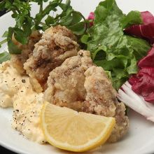 Marinated deep-fried tuna cheek (seasoned with soy sauce)