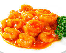 Stir-fried shrimp in chili sauce