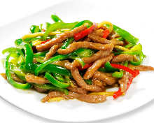 Thinly-sliced, stir-fried beef with green pepper