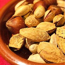 Mixed nuts 