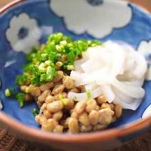 Squid with natto