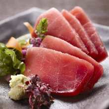 Tuna sashimi