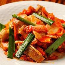 Stir-fried pork with kimchi