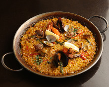 Seafood and chicken paella