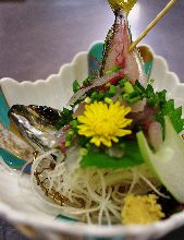 Live horse mackerel sashimi