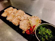 Pork tongue