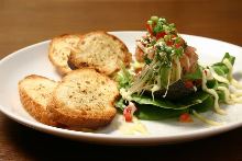 Tuna and avocado with mayonnaise dressing