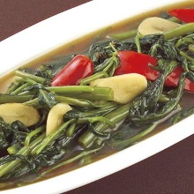 Stir-fried water spinach