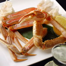 Grilled snow crab