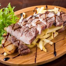 Grilled Iberian pork shoulder