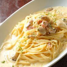 Mushroom and pancetta carbonara