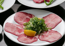 Premium grilled tongue seasoned with salt Premium grilled tongue seasoned with salt