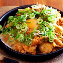 Stir-fried pork with kimchi