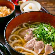 1,690 JPY Set
