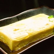 Japanese-style rolled omelet