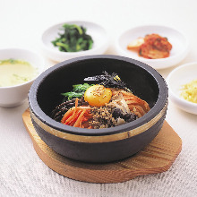 Stone grilled bibimbap