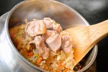 Chicken kamameshi (pot rice)