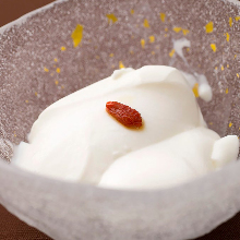 Almond jelly