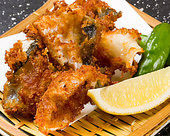 Fried pufferfish skin