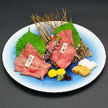 Assorted fresh raw beef sashimi, 2 kinds