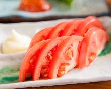 Sliced tomato