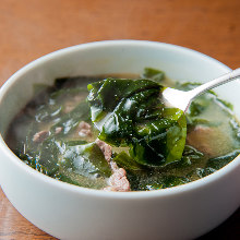 Wakame seaweed soup