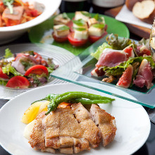 4,400 JPY Course (8 Items) 4,400 JPY Course (8 Items)