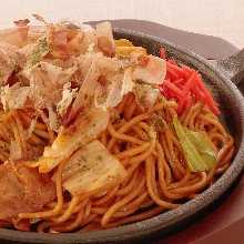 Yakisoba noodles