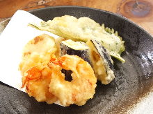 Assorted tempura