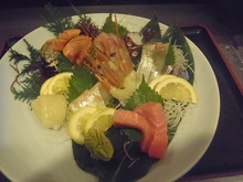 Assorted sashimi