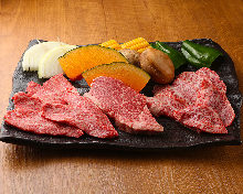 Assorted extra premium yakiniku