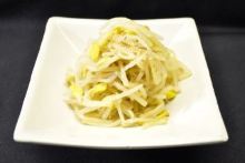 Bean sprouts namul (Korean seasoned bean sprouts)