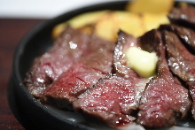 Teppan-grilled beef skirt steak