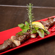 Grilled beef skewer