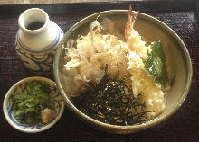 Buckwheat noodles with tempura