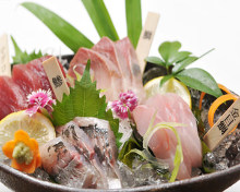 Assorted sashimi