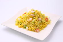 Fried rice with crab