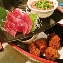 Maguro(tuna) Maguro(tuna)