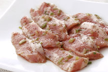 Tontoro (pork neck)