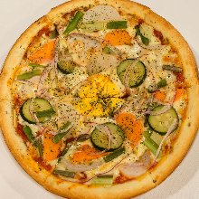 Vegetable pizza