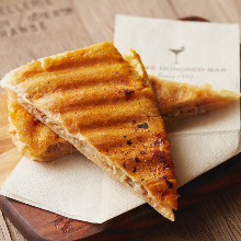 Cuban sandwich