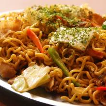 Yakisoba noodles