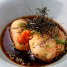 Deep-fried tofu in broth